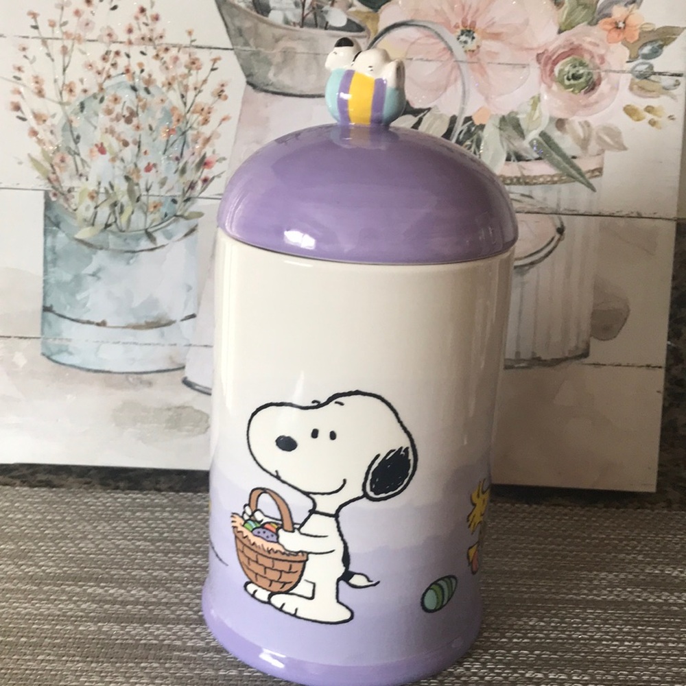 Peanuts Snoopy cookie jar new